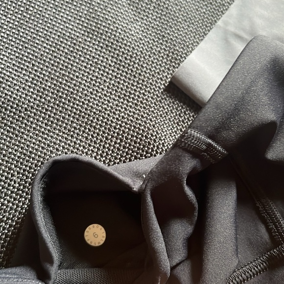 Lululemon Athletica leggings - Picture 11 of 16